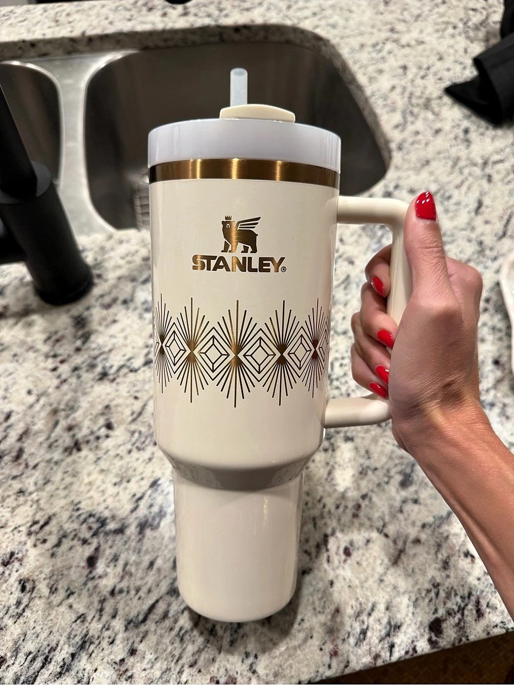 Stanley Deco Collection Quencher H2.0 FlowState Tumbler 40 oz Cream Gloss